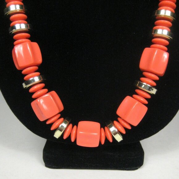 Necklace Jewelry Lucite Bead Chunky Vintage Strand Statement Estate 32 in - Picture 3 of 4